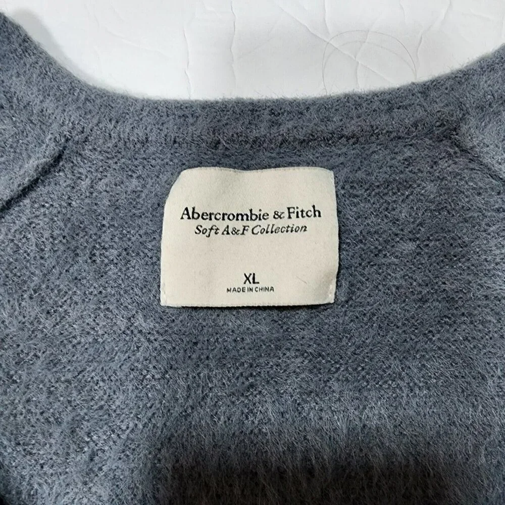 Abercrombie & Fitch Sweater Womens XL Shirt Blue Longsleeve Soft AF Collection - Picture 3 of 12